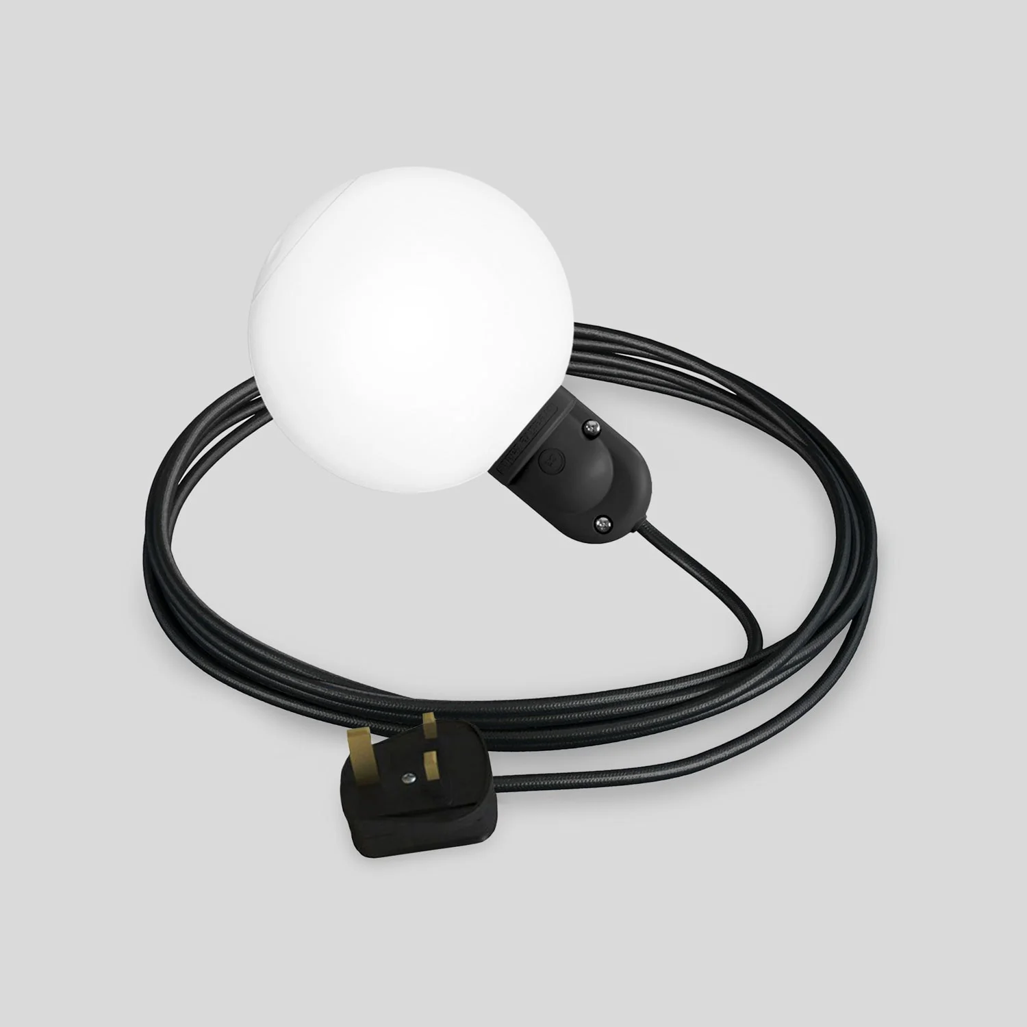 Modulair Außenleuchte IP65 mit UK-Stecker, unzerbrechlichem Unbreak-a-Ball-Schirm und SM04-Kabel