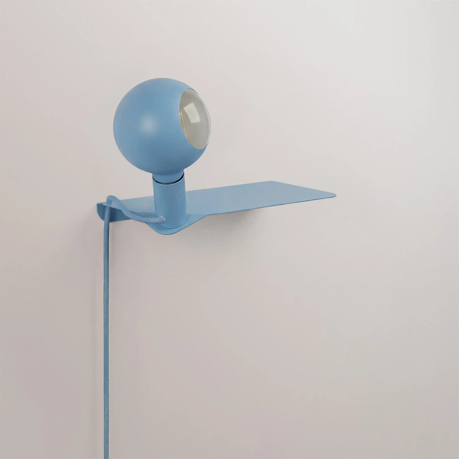 Combo Camo - Lampe mit Ablage und UK-Stecker - Blau - Image 4