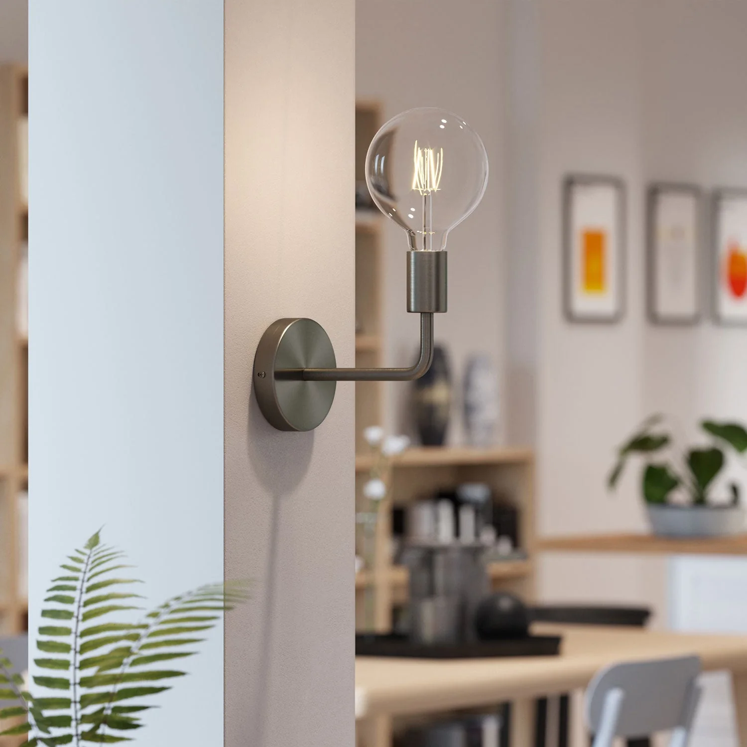 Fermaluce Metall, Wandlampe aus Metall mit gebogenem Ausleger – Satin Titan - Image 2