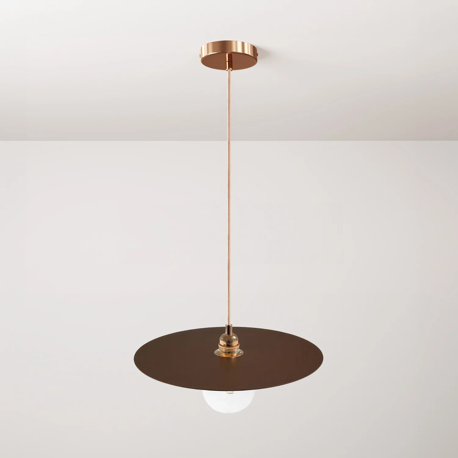 Pendelleuchte komplett mit Textilkabel, Oversize-Lampenschirm Ellepi und Metall-Details – Corten-Effekt