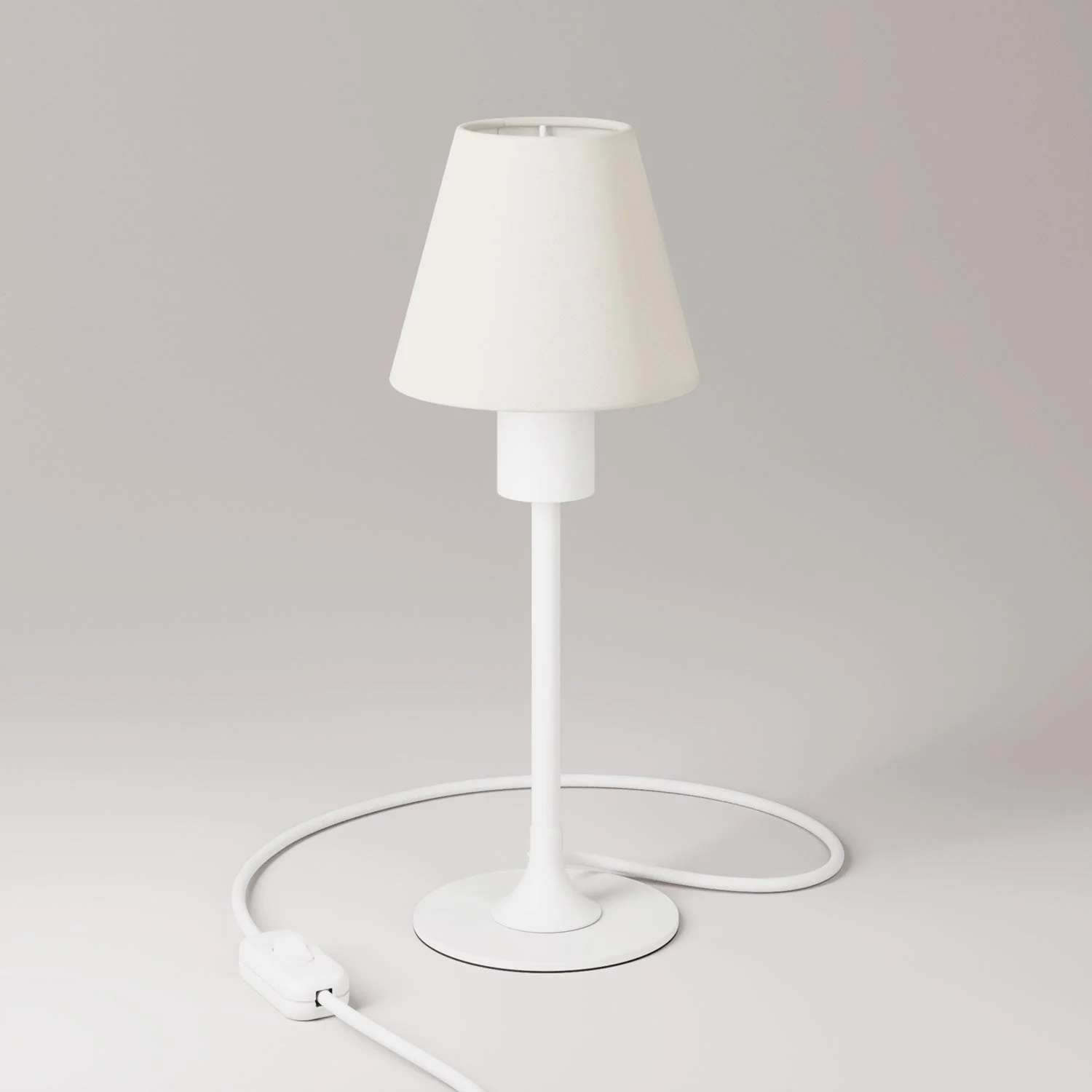 MAG-Y Tischlampe mit Leinenschirm – Mattweiß - Image 3