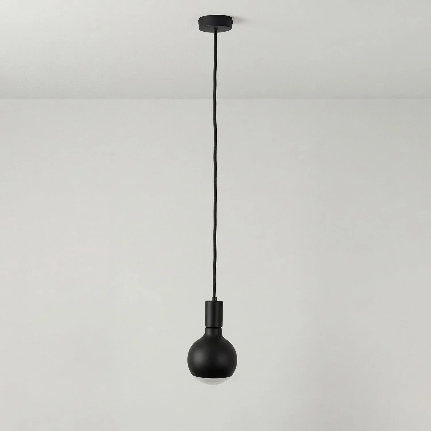 Pendelleuchte Filotto Metallico mit Glühbirne Lucia – Schwarz - Image 3