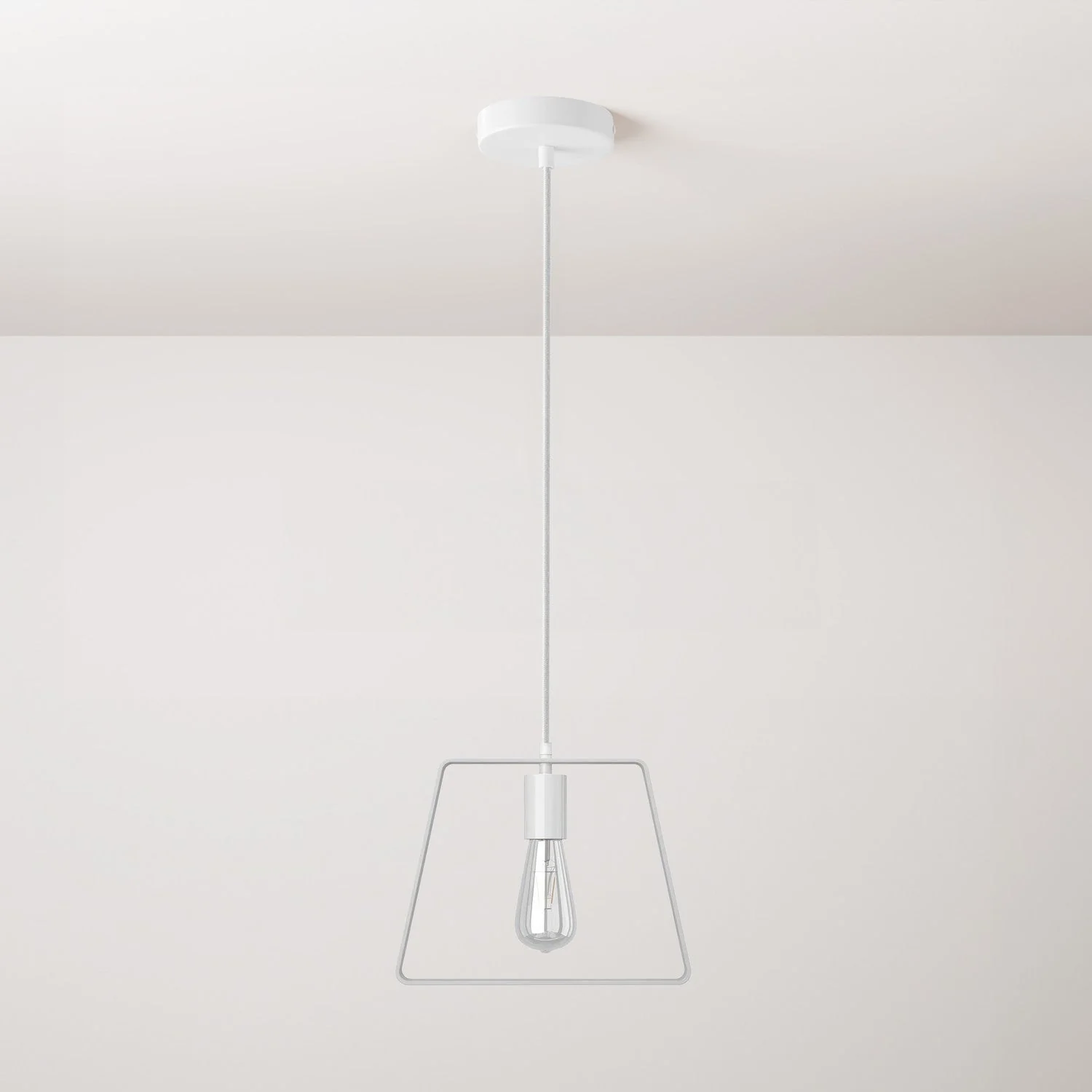 Pendelleuchte mit Textilkabel, Duedì-Lampenschirm und Metalldetails – Weiß