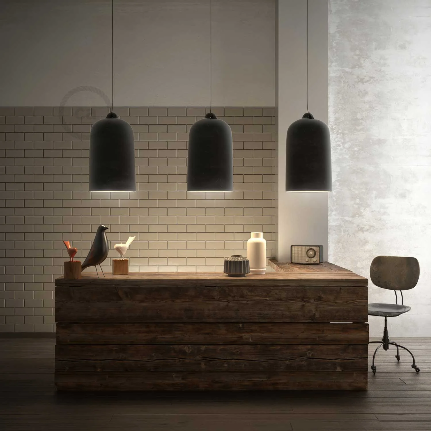 Pendelleuchte mit Textilkabel und Bell XL Keramikschirm – Tafeloptik - Image 3