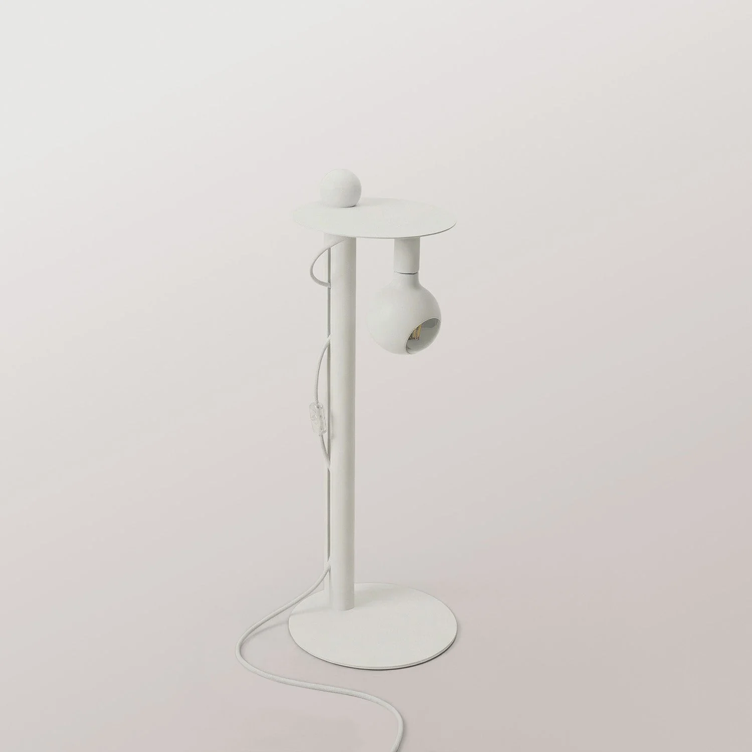 Rocco - Stehlampe mit UK-Stecker und Glühbirne Camo - Weiß - Image 6