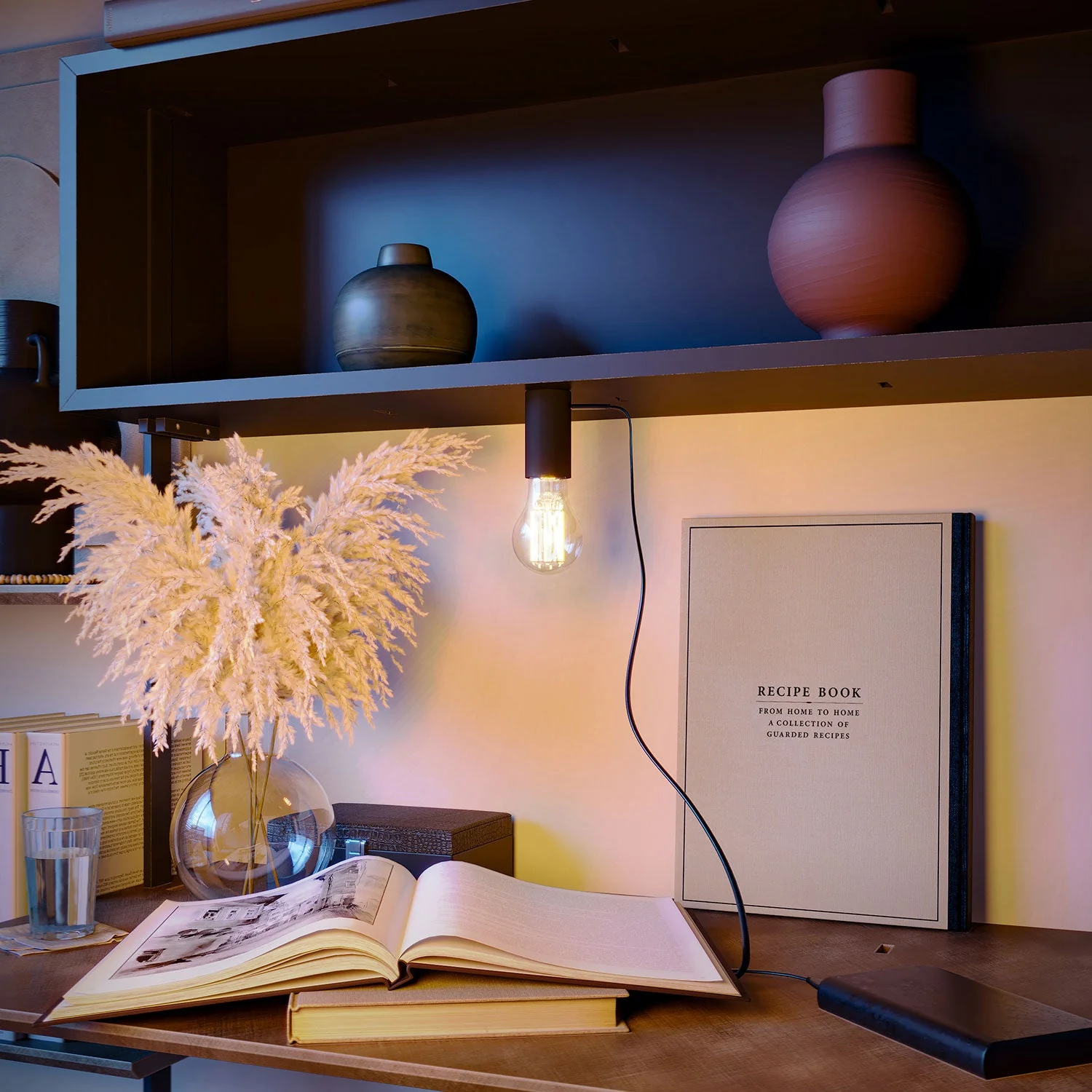 SI! Tragbare Lampe mit 5V und A60 Glühbirne – Schwarz - Image 2