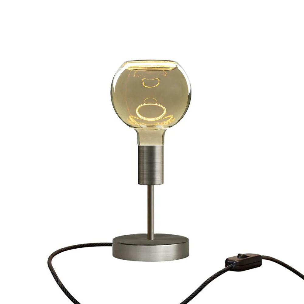 Tischleuchte Alzaluce Globo Ghost aus Metall mit UK-Stecker – Satin Titan