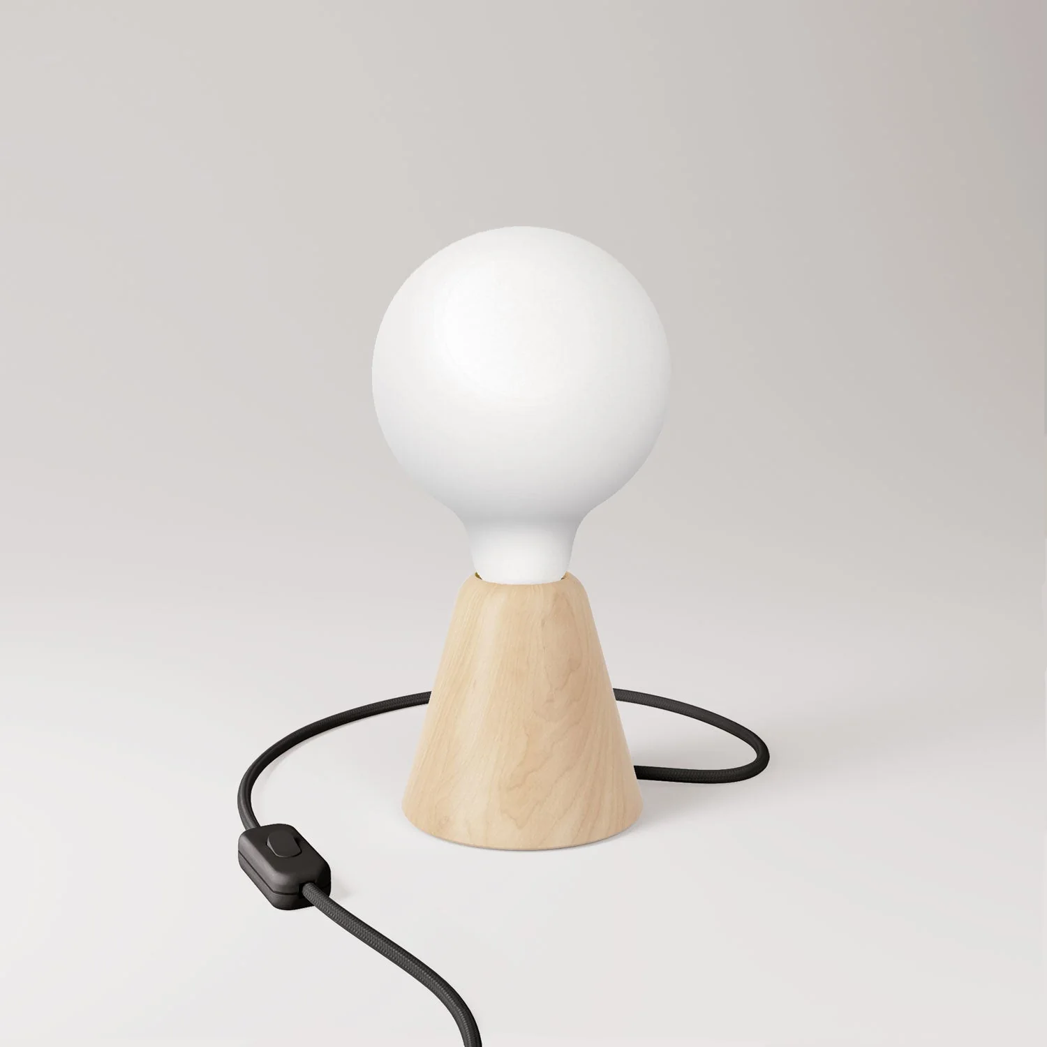 Tischlampe mit Basis aus Erle, Porzellaneffekt-Leuchtmittel, RM04-Kabel und UK-Stecker